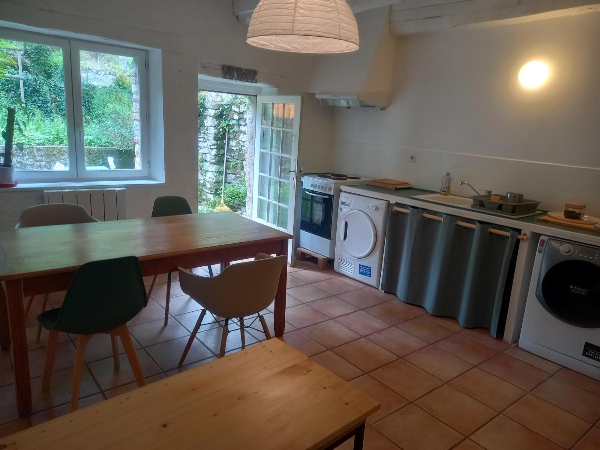Maison Medievale Avec Jardin Dans Charmant Village Vers  Eksteriør billede